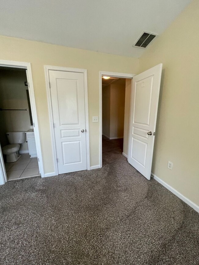 3914 Cherokee Woods Way in Knoxville, TN - Building Photo - Building Photo