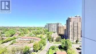 75 Canterbury Pl in Toronto, ON - Building Photo