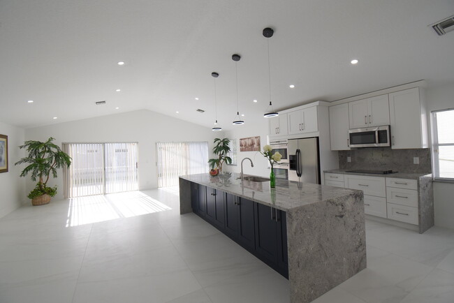 11071 Baybreeze Way
