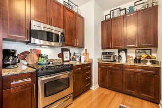 430 Union Ave NE, Unit 430 Union Ave NE #106 in Grand Rapids, MI - Foto de edificio - Building Photo