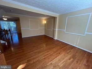 8614 Accokeek St in Laurel, MD - Foto de edificio - Building Photo