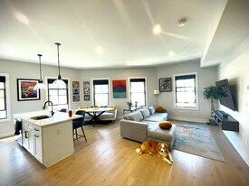 37 Horace St, Unit 201 in Boston, MA - Building Photo