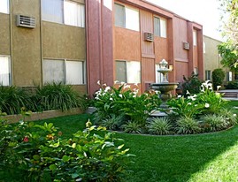 Rosewood Gardens Apartments