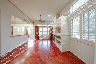 7402 Hum Rd, Unit 16 in Carefree, AZ - Foto de edificio - Building Photo