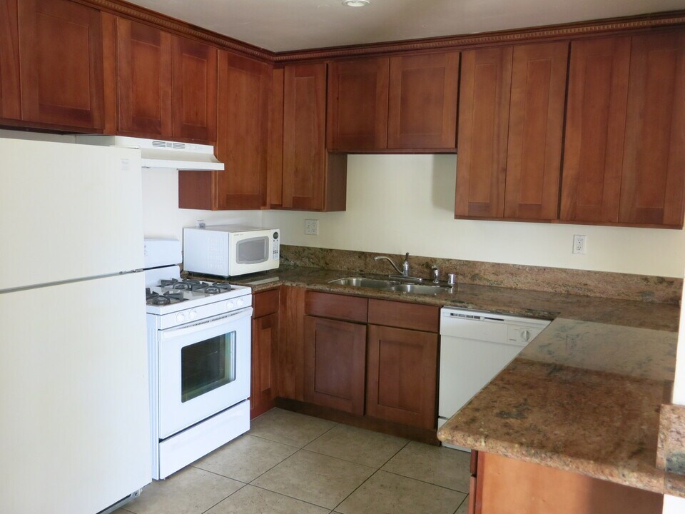 5114 63rd St in San Diego, CA - Building Photo