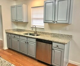 1015 Coleman St SW in Atlanta, GA - Foto de edificio - Building Photo