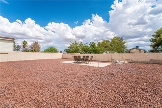 3955 Savoy Ct in Las Vegas, NV - Building Photo - Building Photo