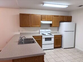 64 7th Ave in Shalimar, FL - Building Photo - Building Photo