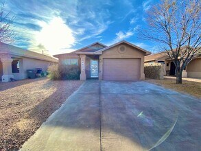 4609 Joseph Rodriguez Dr in El Paso, TX - Building Photo - Building Photo