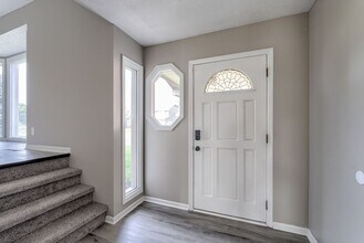 3725 S 155th St in Omaha, NE - Building Photo - Building Photo