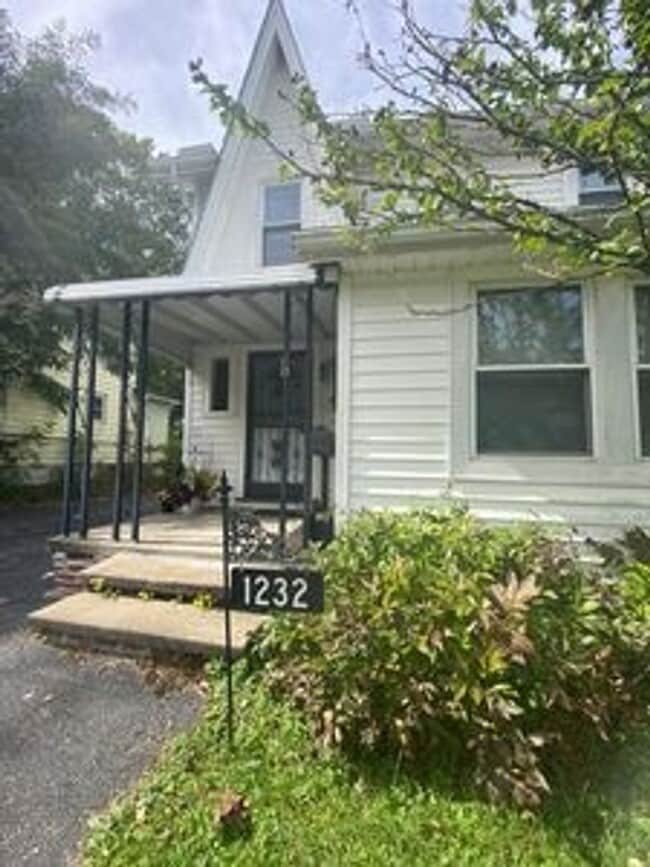 1232 Herman Ave in Akron, OH - Building Photo - Building Photo