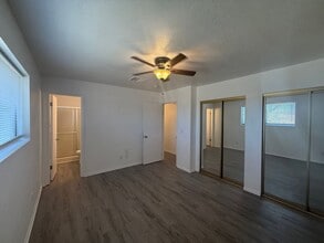 3736 N Roosevelt St in Kingman, AZ - Building Photo - Building Photo