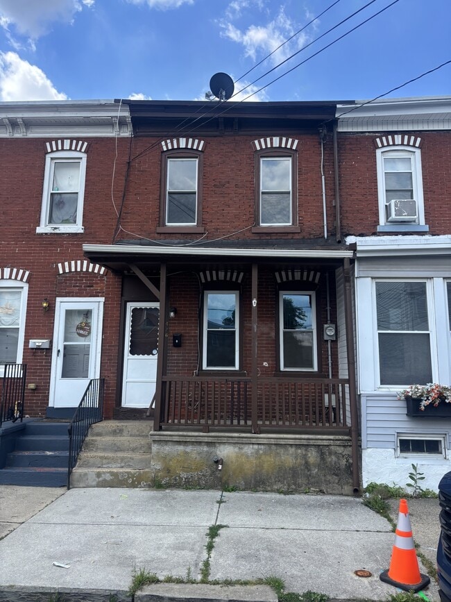 property at 426 Hunter St