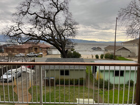 2667 Lakeshore Blvd, Unit 2 in Lakeport, CA - Building Photo - Building Photo