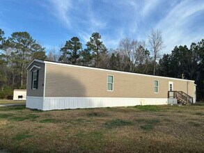 4301 Port Ct in Battleboro, NC - Building Photo - Building Photo