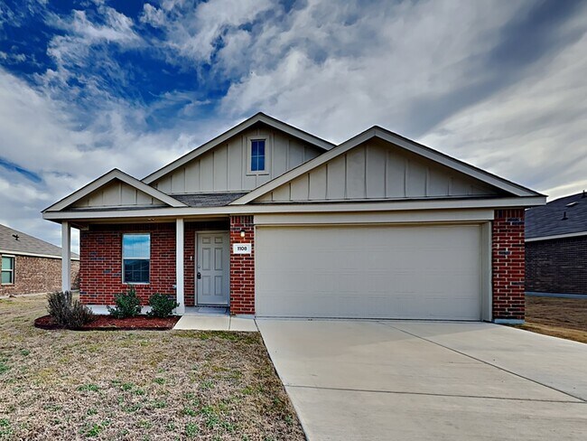property at 1108 Skyline Dr