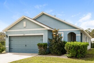 5674 Western Sun Dr in St. Cloud, FL - Building Photo - Building Photo