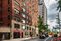 50 Sutton Pl S in New York, NY - Foto de edificio - Building Photo