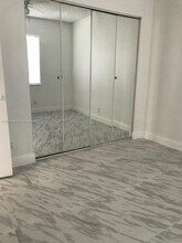 10165 Twin Lakes Dr in Coral Springs, FL - Building Photo - Building Photo
