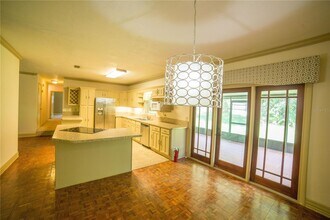 1009 NW 39th Dr in Gainesville, FL - Building Photo - Building Photo