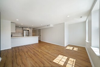 5 N Walnut St in West Chester, PA - Foto de edificio - Building Photo