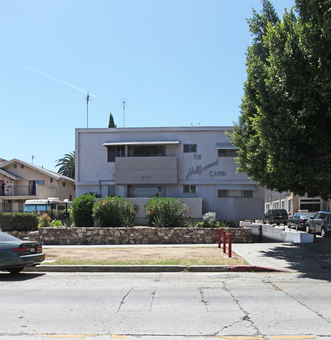 1757 N Normandi Ave in Los Angeles, CA - Foto de edificio - Building Photo