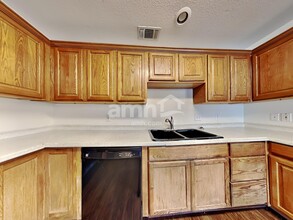 221 Willow Creek Dr in Weatherford, TX - Building Photo - Building Photo