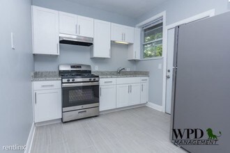 7639 S Colfax Ave in Chicago, IL - Building Photo - Building Photo