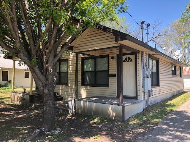 property at 809-811-811 E Cherry St
