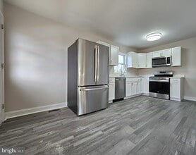 301 E 4th St in Boyertown, PA - Building Photo - Building Photo