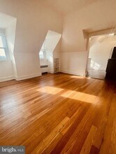 500 Manor House Ln in Willow Grove, PA - Building Photo - Building Photo