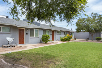 Agua Fria Apartment in Avondale, AZ - Building Photo - Building Photo