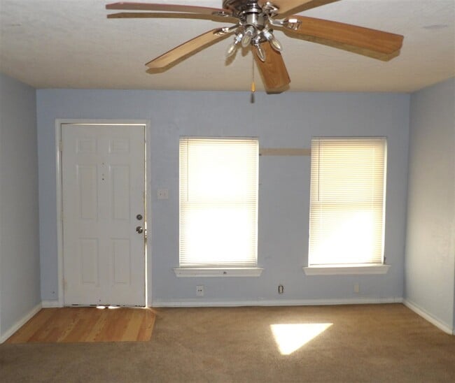 2906 NW 19th St in Lawton, OK - Building Photo - Building Photo