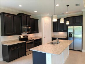 654 Resolute Ln in Nokomis, FL - Building Photo - Building Photo