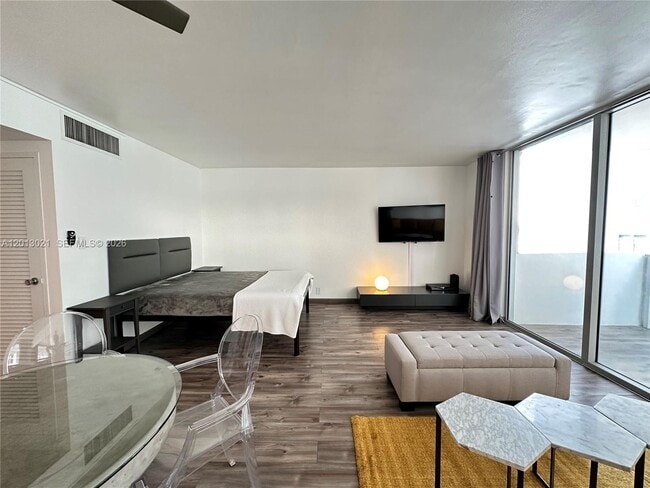 property at 1200 West Ave