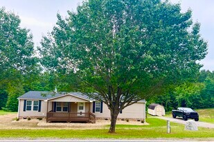 2368 Beth Haven Church Rd in Denver, NC - Building Photo