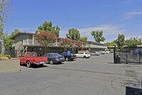 Castle Hill Apartments photo'