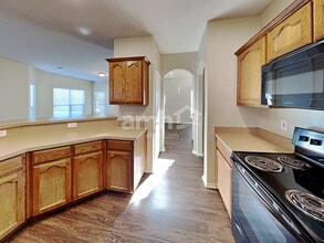 1136 Browntop St in Crowley, TX - Building Photo - Building Photo