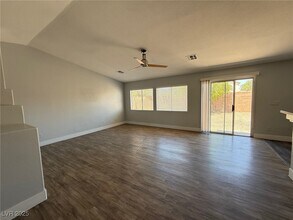 914 Boca Glen Rd in North Las Vegas, NV - Building Photo - Building Photo