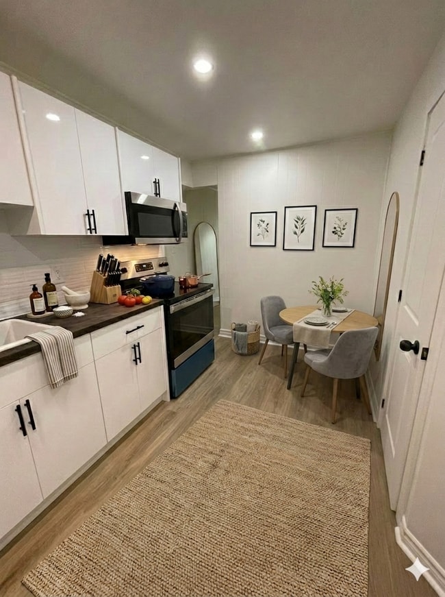 property at 19 Wellington St