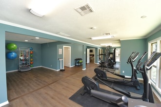Woodbridge Crossing Apartments in Temple, TX - Building Photo - Building Photo