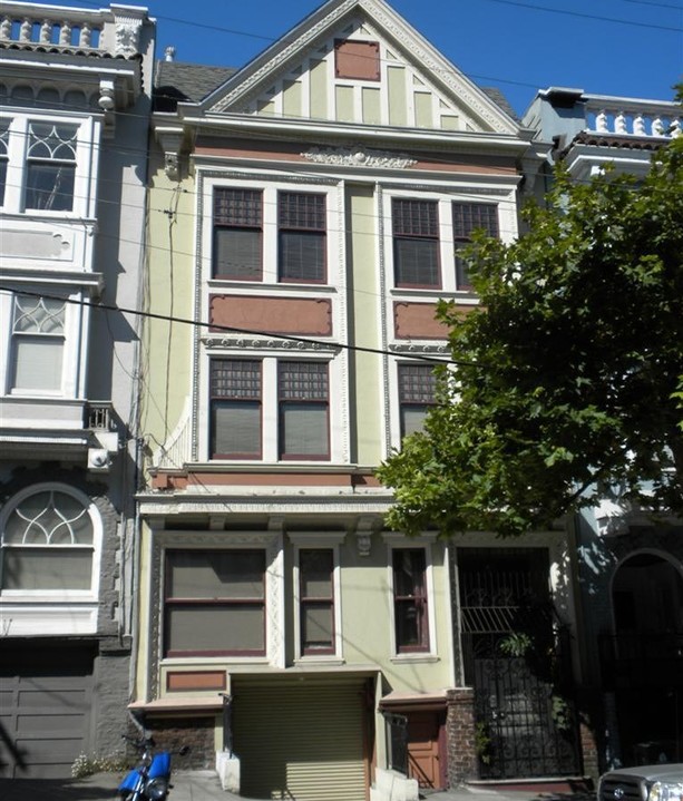 655-659 Ashbury St in San Francisco, CA - Building Photo