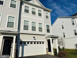 117 Livingston Ln in Exton, PA - Building Photo - Building Photo