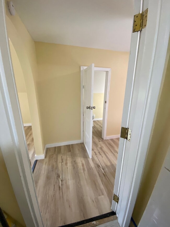 property at 205 S Walters St