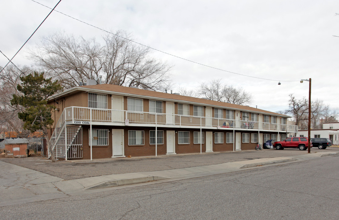 Del Rey in Albuquerque, NM - Building Photo