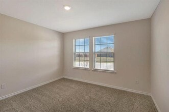 2110 Hummingbird St in Princeton, TX - Building Photo - Building Photo