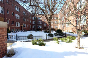 4720 N Racine Ave in Chicago, IL - Foto de edificio - Building Photo