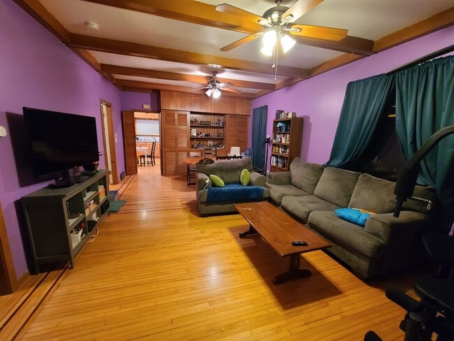 3449 Longfellow Ave, Unit 1 in Minneapolis, MN - Building Photo - Building Photo