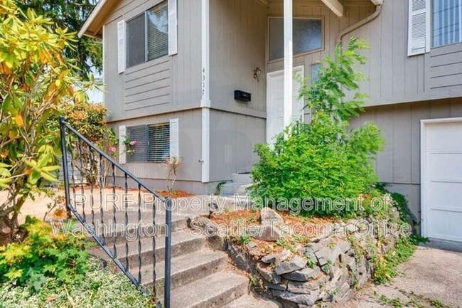 property at 4317 N Cheyenne St