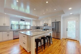 21 Anthony Ln in Darien, CT - Building Photo - Building Photo